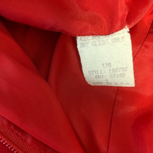 Beautiful Red Dress Sz 4, USA made, worn once - Picture 3 of 4